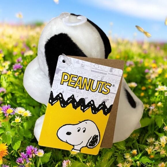 Aurora World Plush - Palm Pals - SNOOPY (Peanuts - 5 inch) - Stuffed Animal Toy - Picture 4 of 5